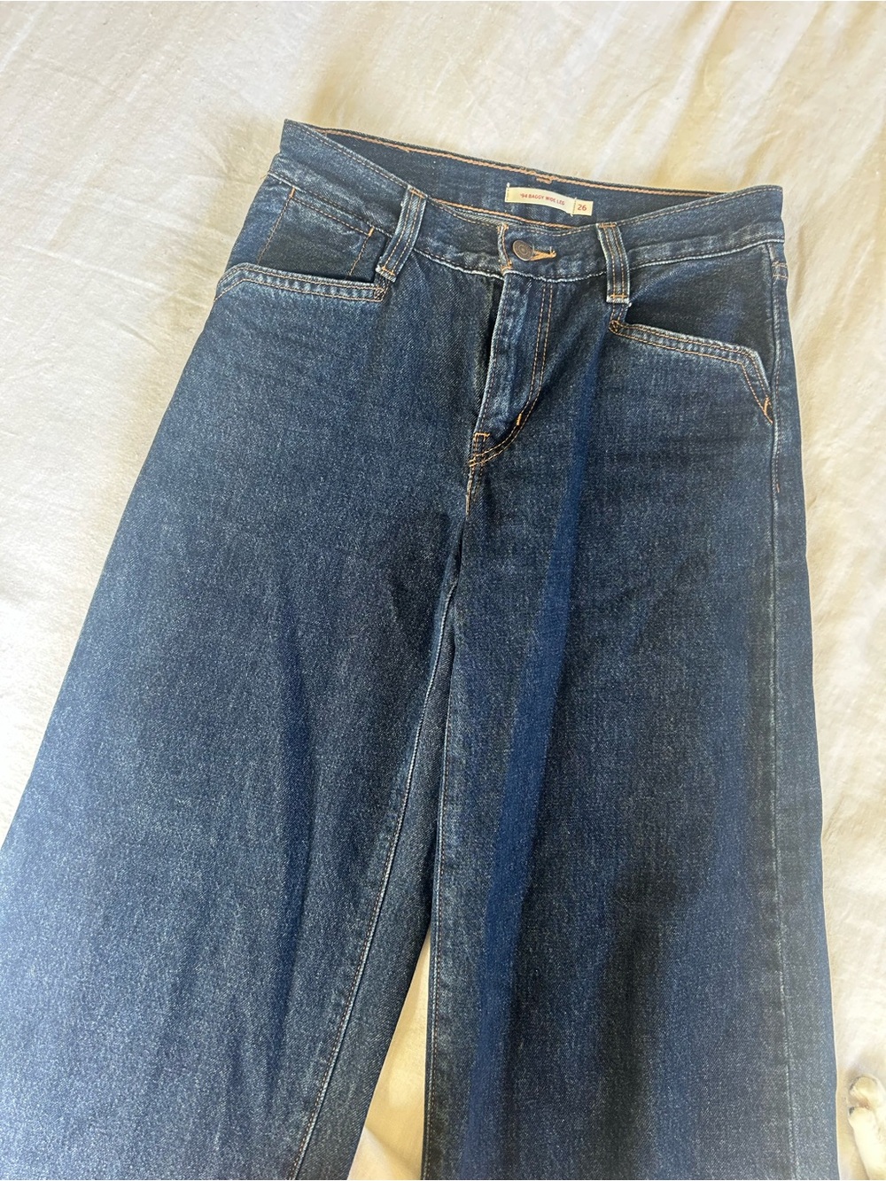 Low rise baggy dark wash Levi’s
